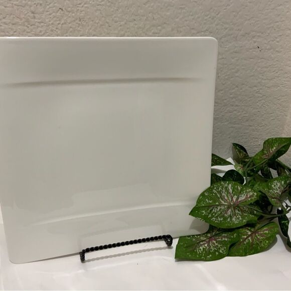 New VILLEROY & BOCH MODERN GRACE white 12” Square serving Plate - Picture 6 of 10